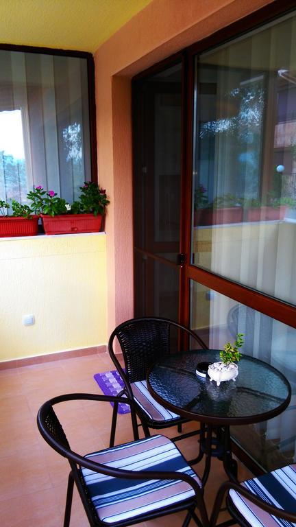 United Apartments Sandanski Esterno foto